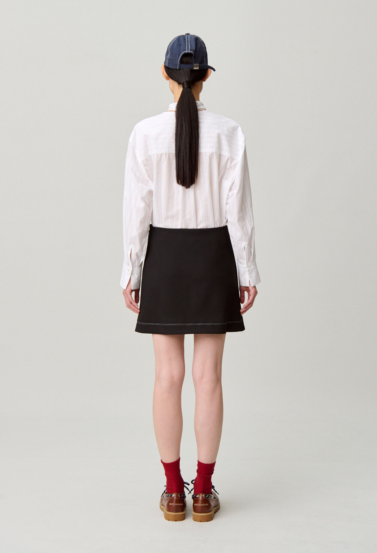 Contrast stitch straight skirt