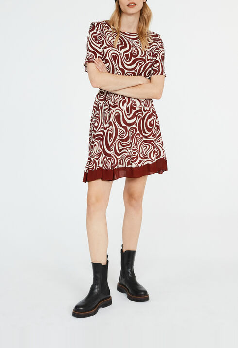 Kurzes Kleid mit Drucken