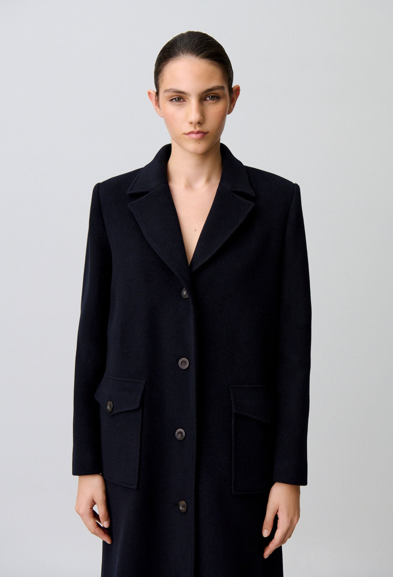Long wool coat faux fur collar