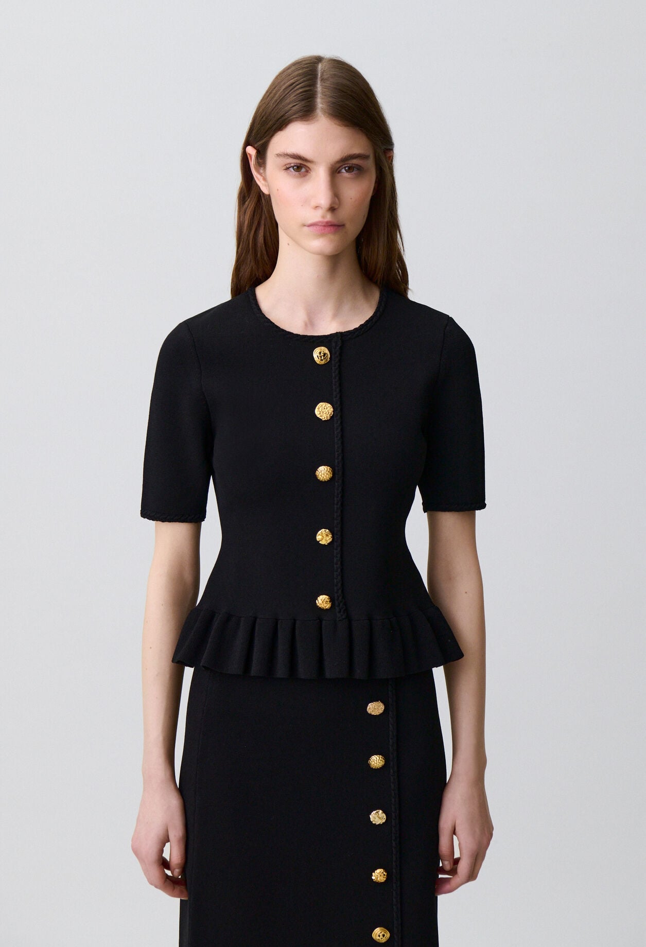 Round neck knitted top