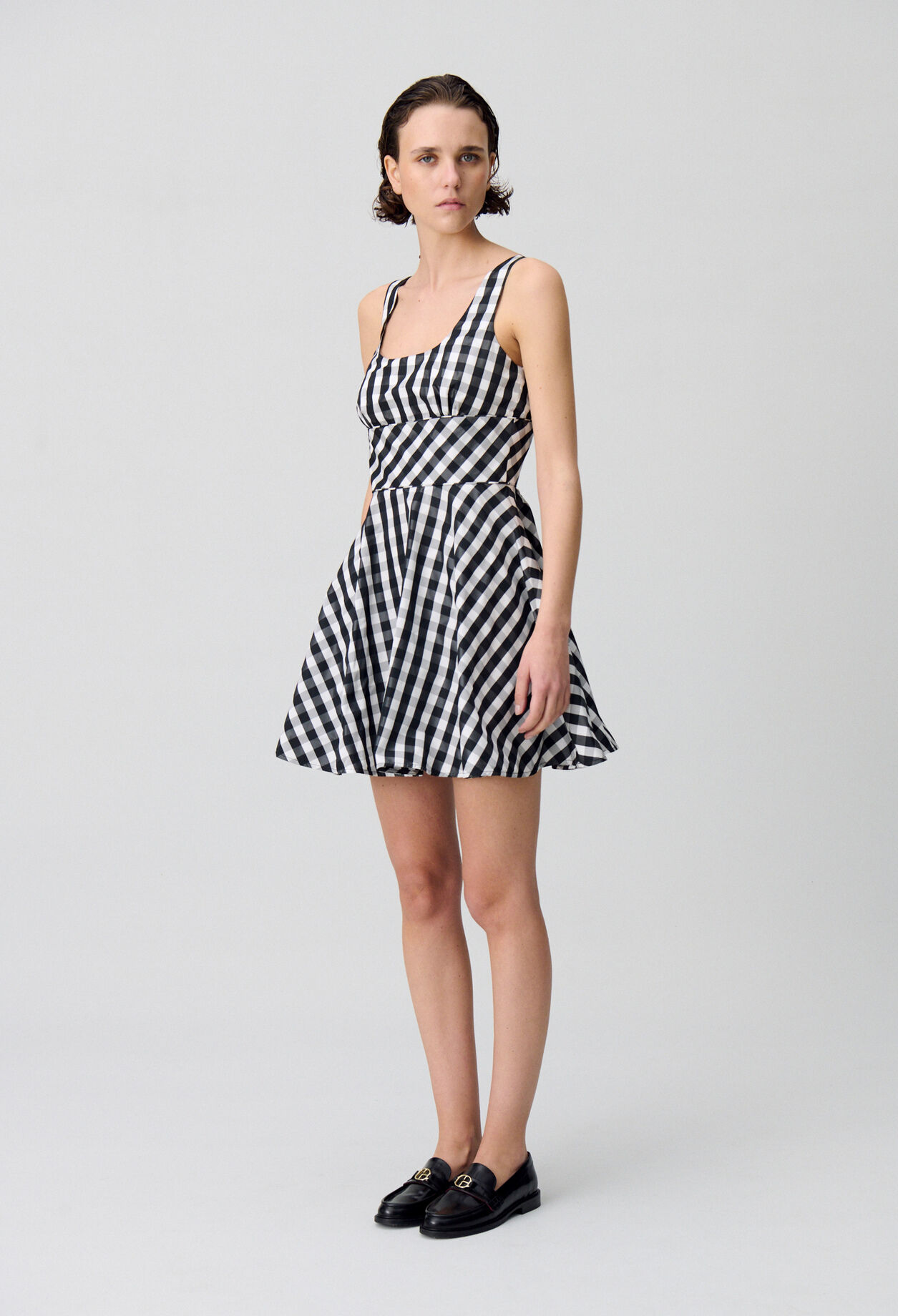 Robe courte patineuse