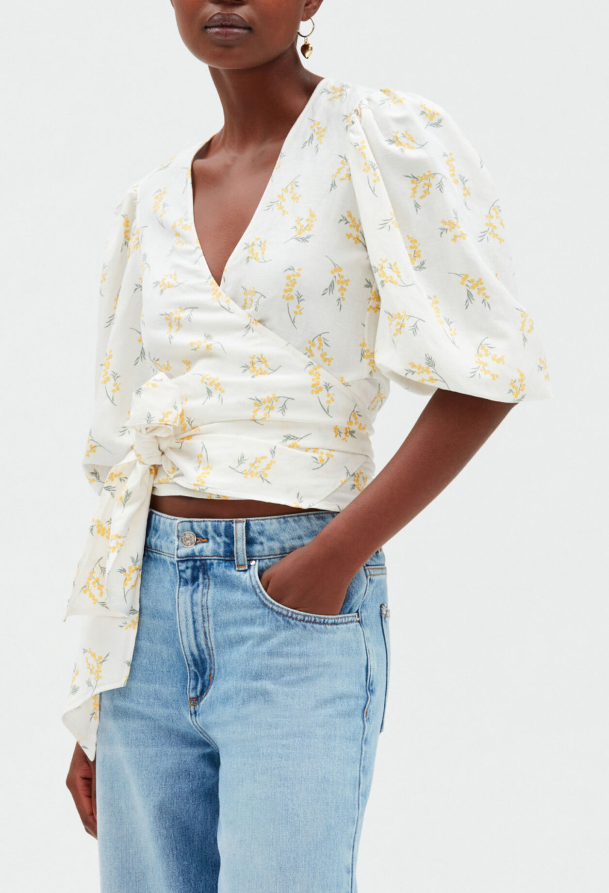 Kurze Bluse, Mimose
