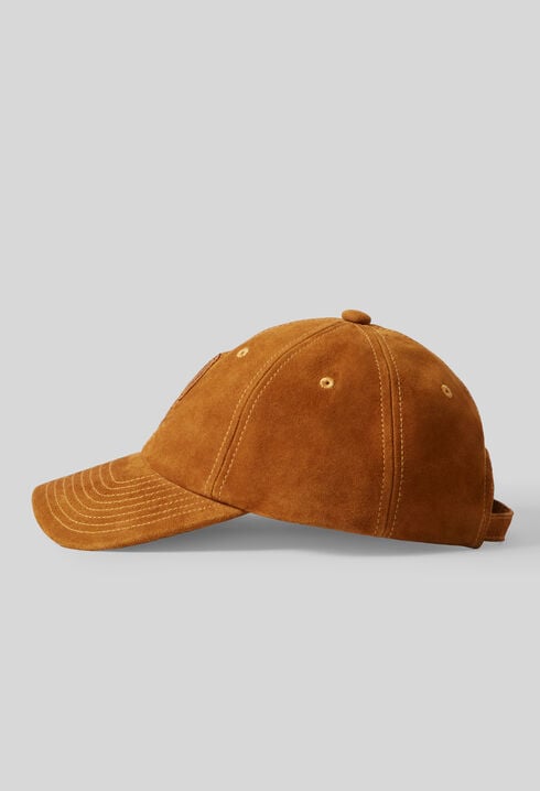 Casquette broderie monogramme CP cuir