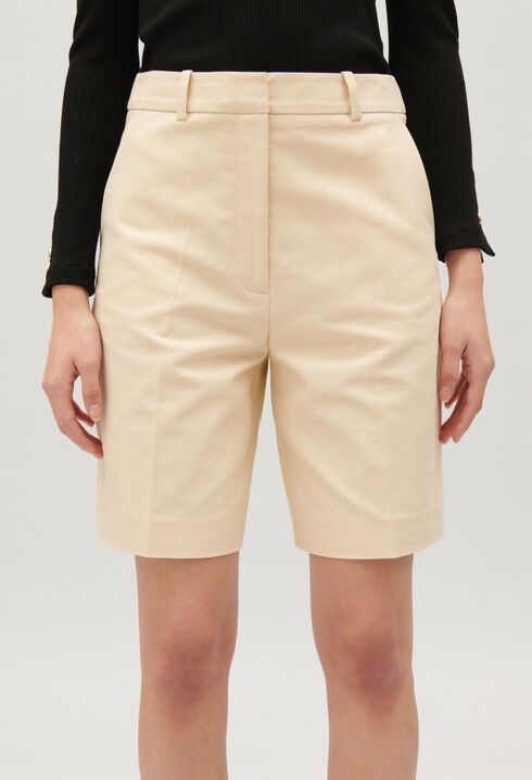 Bermuda aus Baumwolle Hellbeige