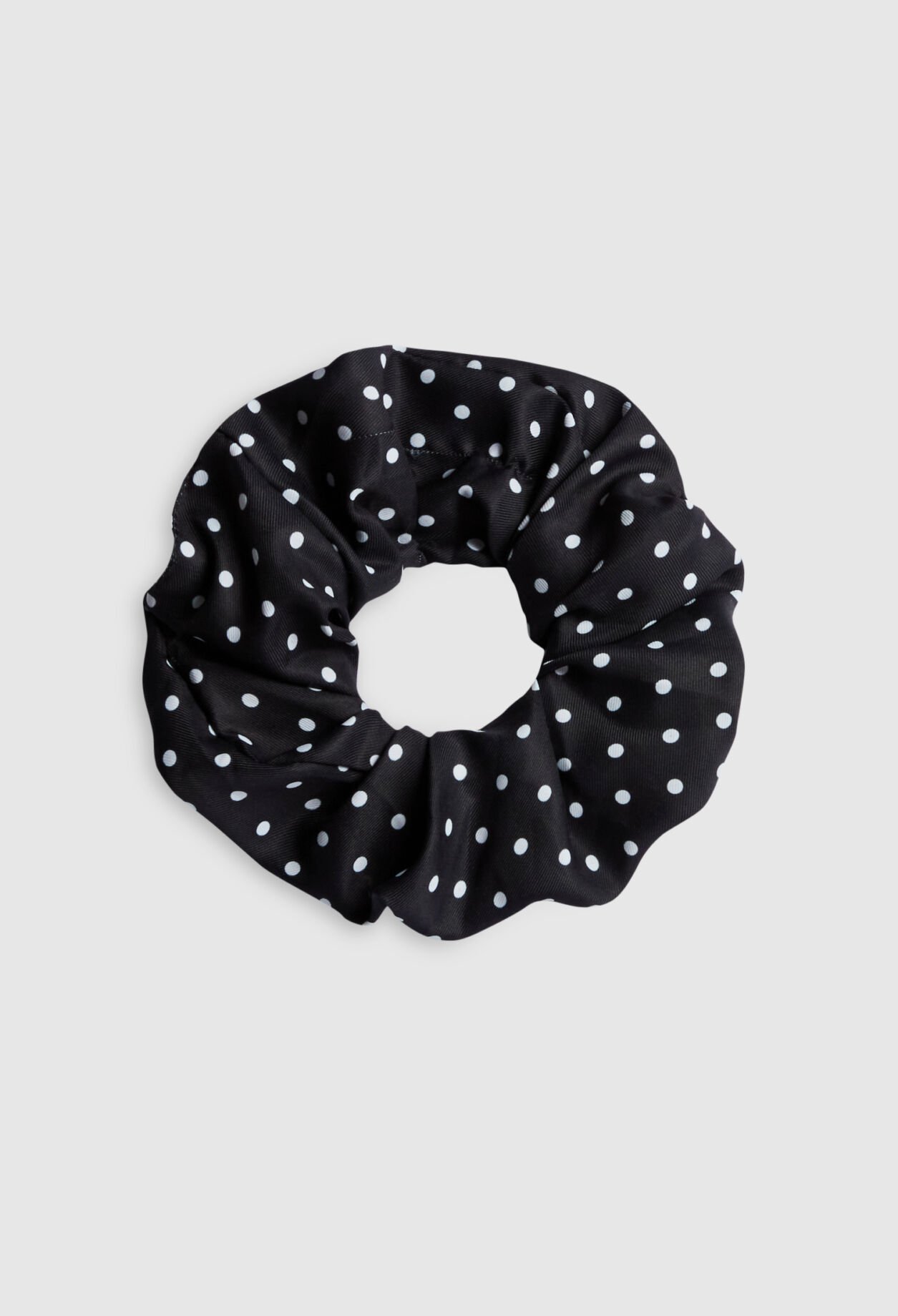 Black polka dot print scrunchie