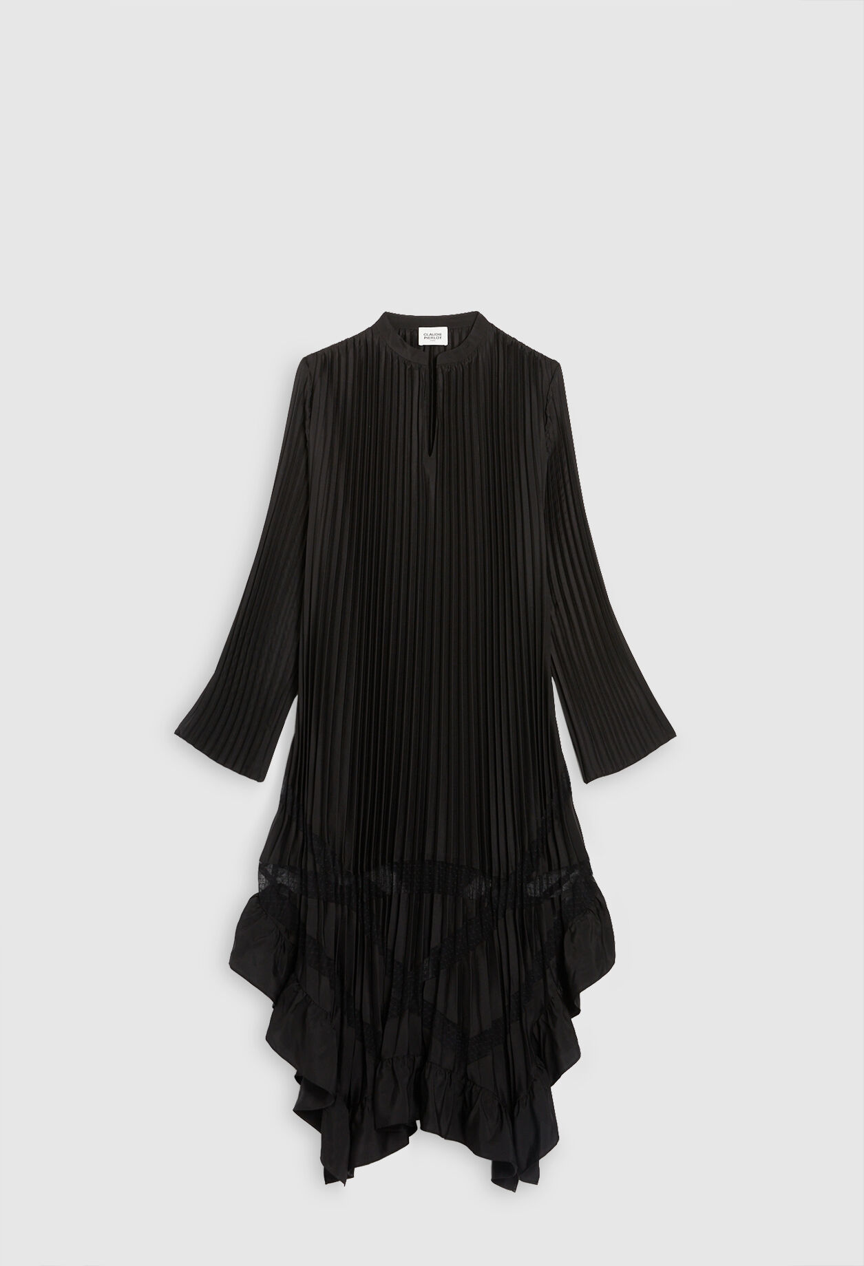 Langes, plissiertes Kleid mit Volants