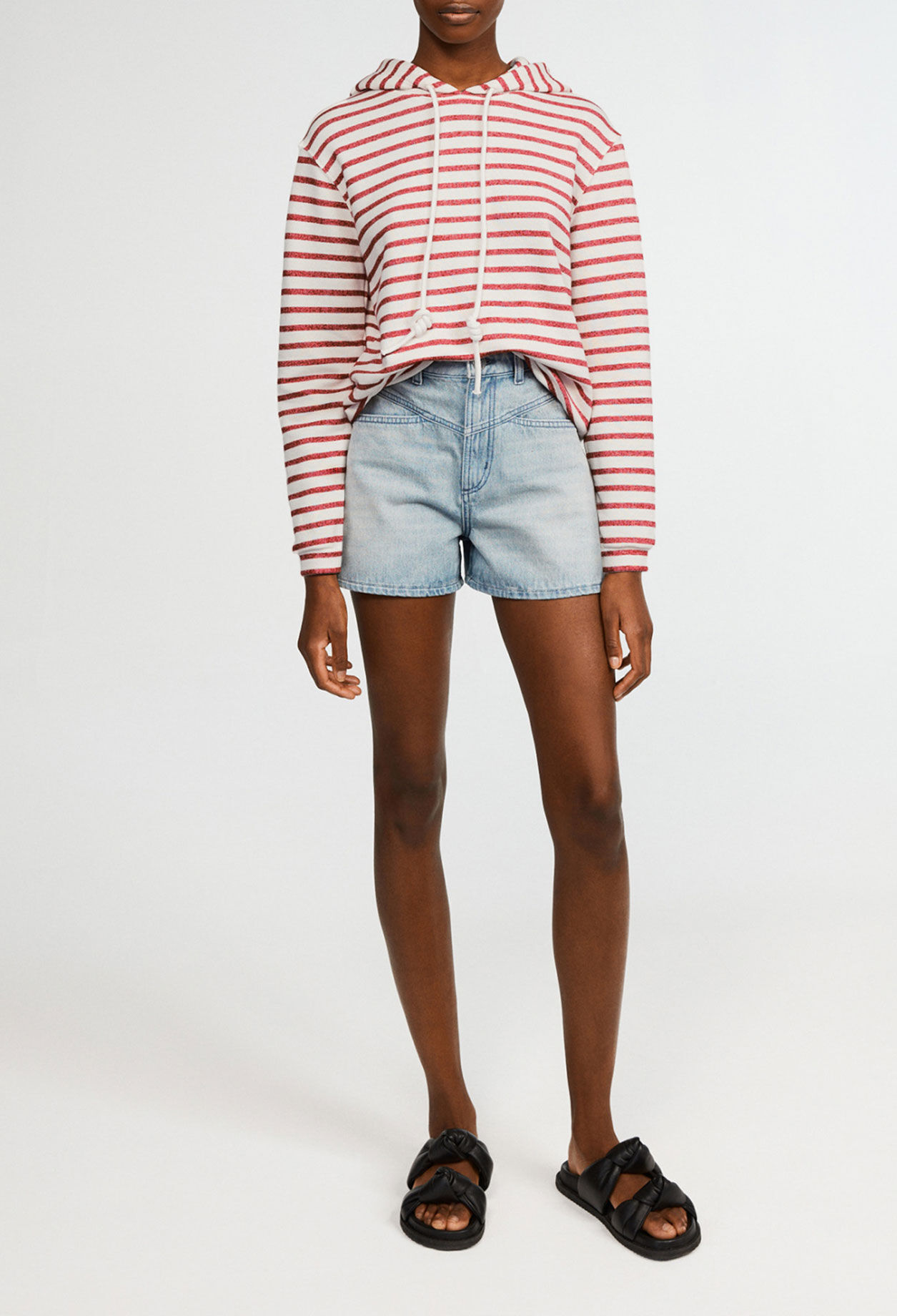 Sweatshirt à capuche