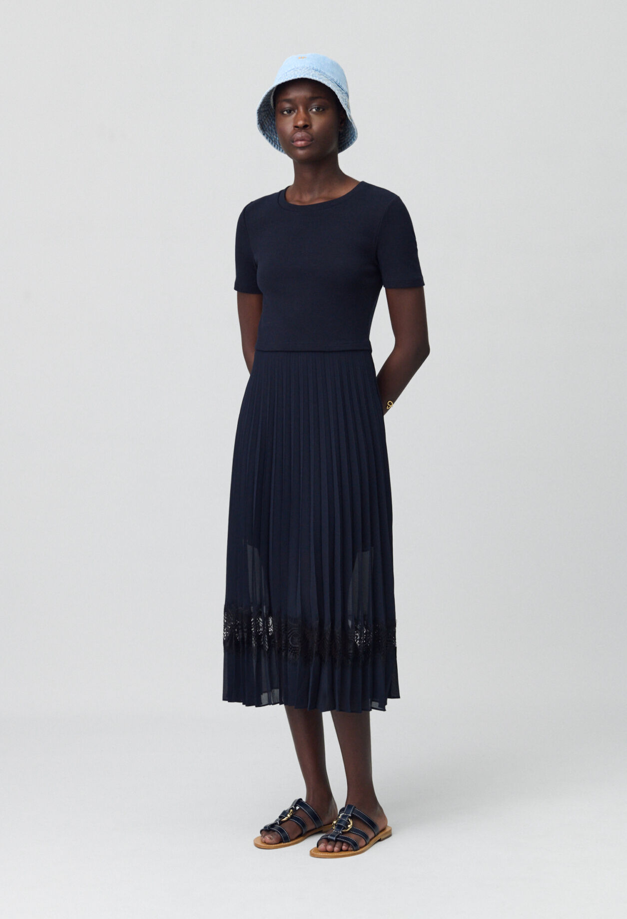 Robe midi bi-matière noire et marine 