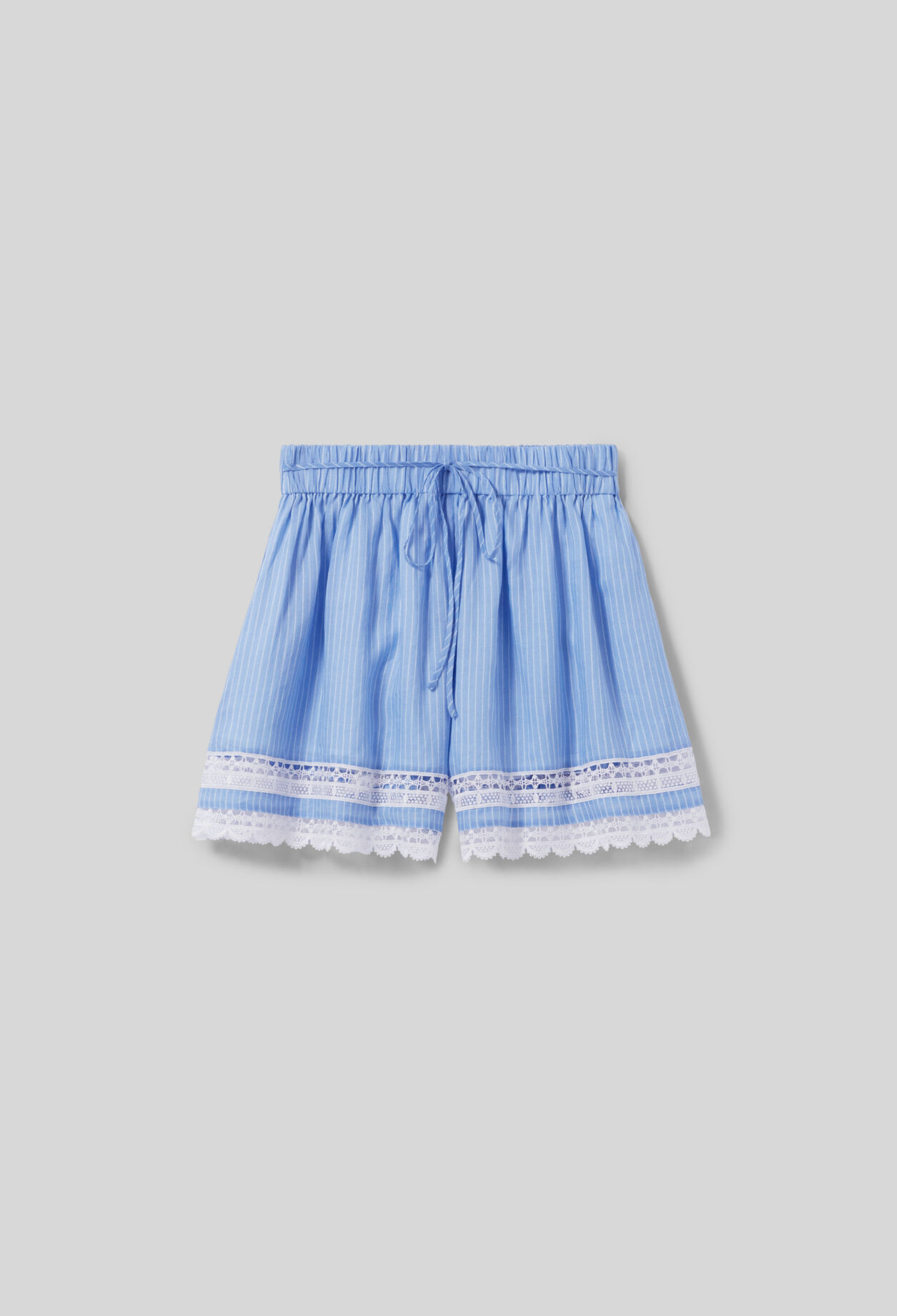 Short rayé dentelle