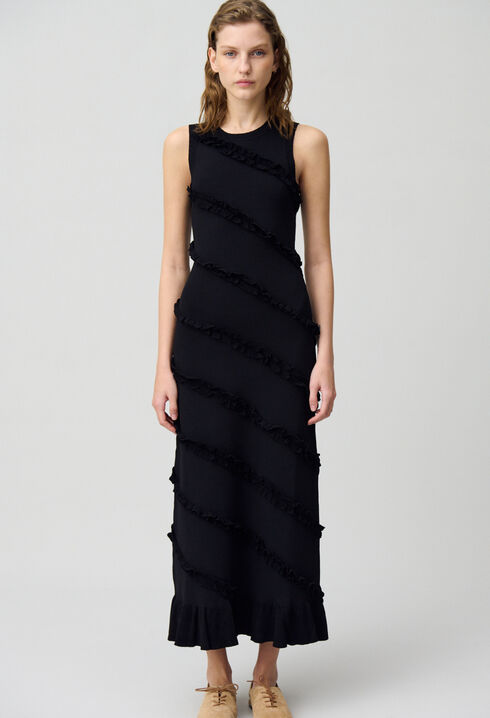 Langes Kleid aus feinem Strick