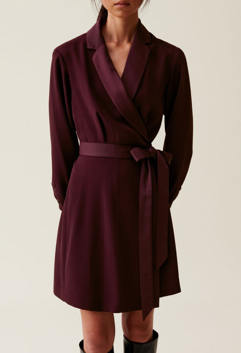 Robe cache-cœur col tailleur