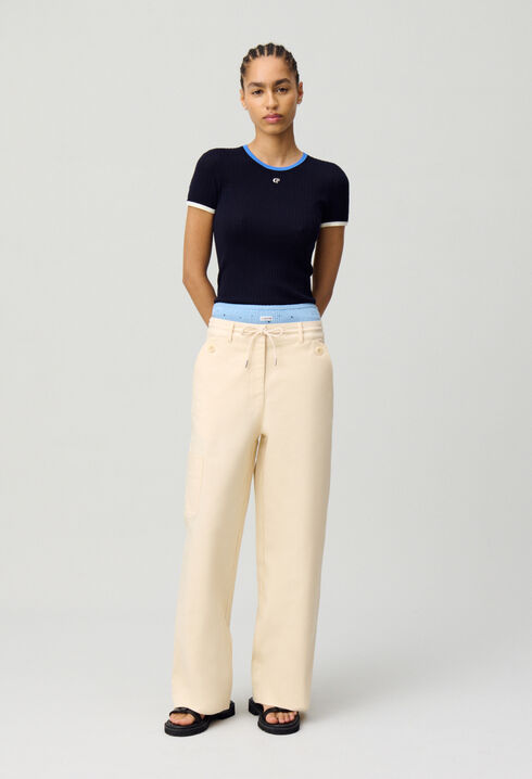 Tief sitzende Cargo-Hose