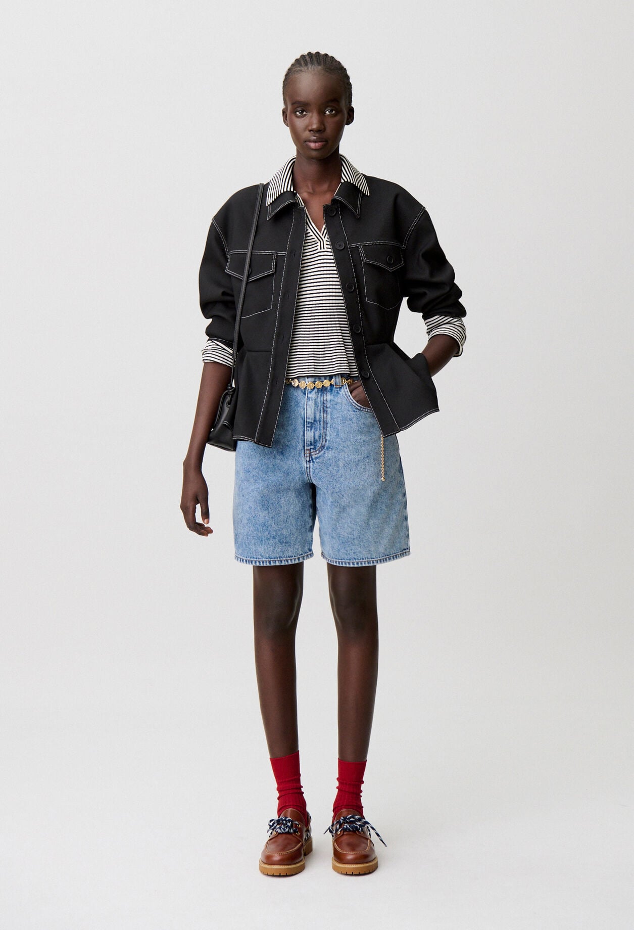 Short droit denim d&eacute;lav&eacute;