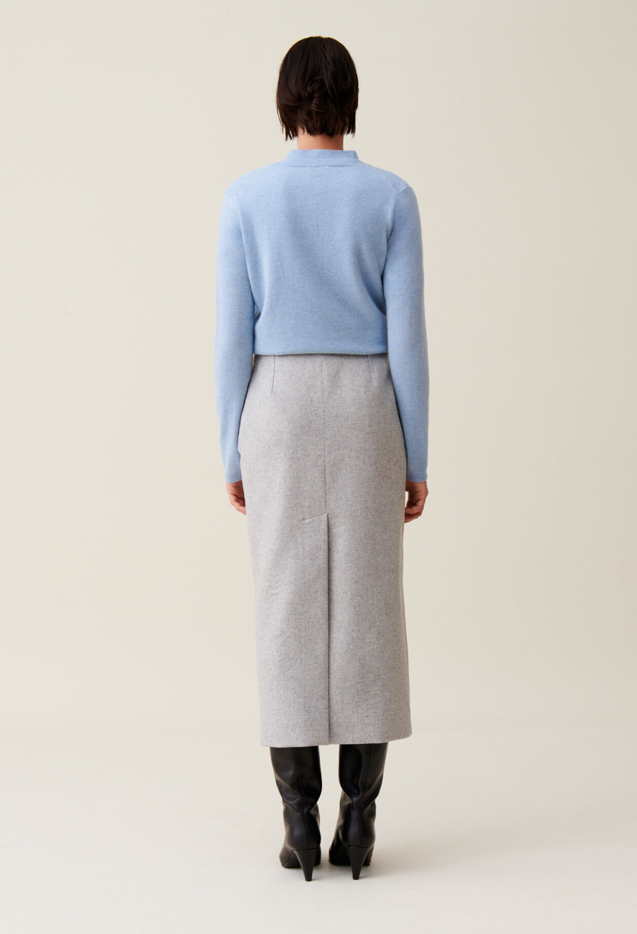 Light grey high-waisted skirt