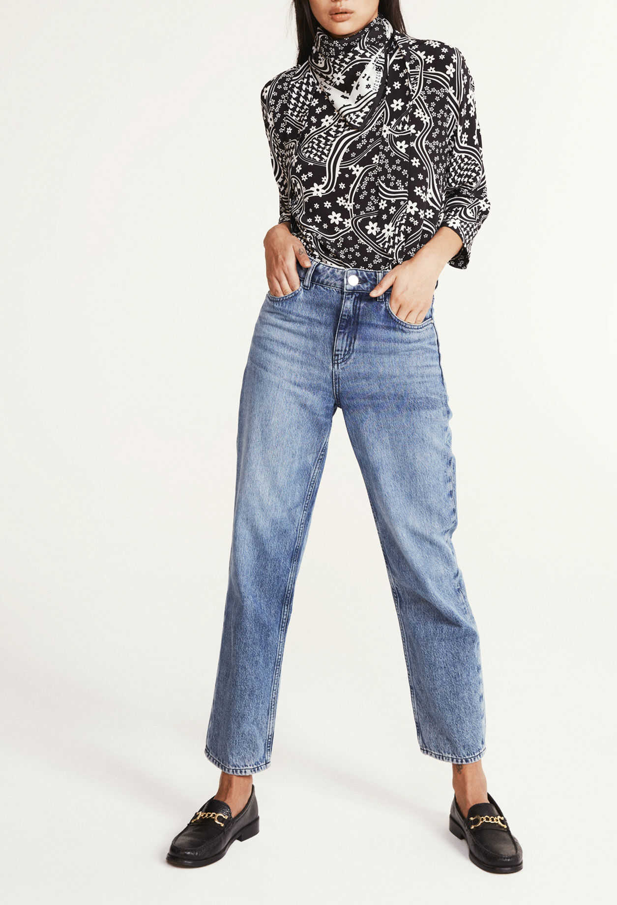 Bluse mit Stehkragen