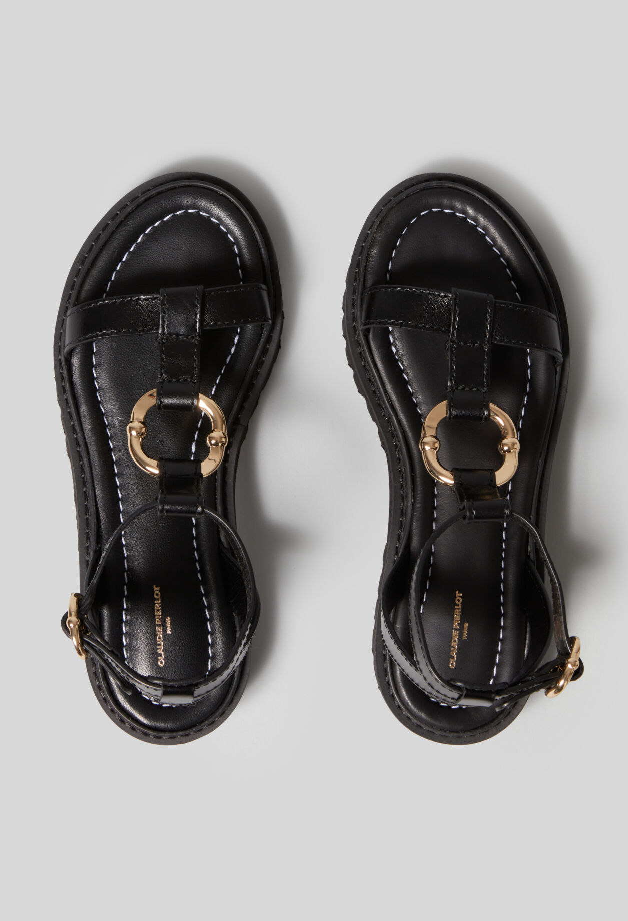 Sandales cuir anneau doré