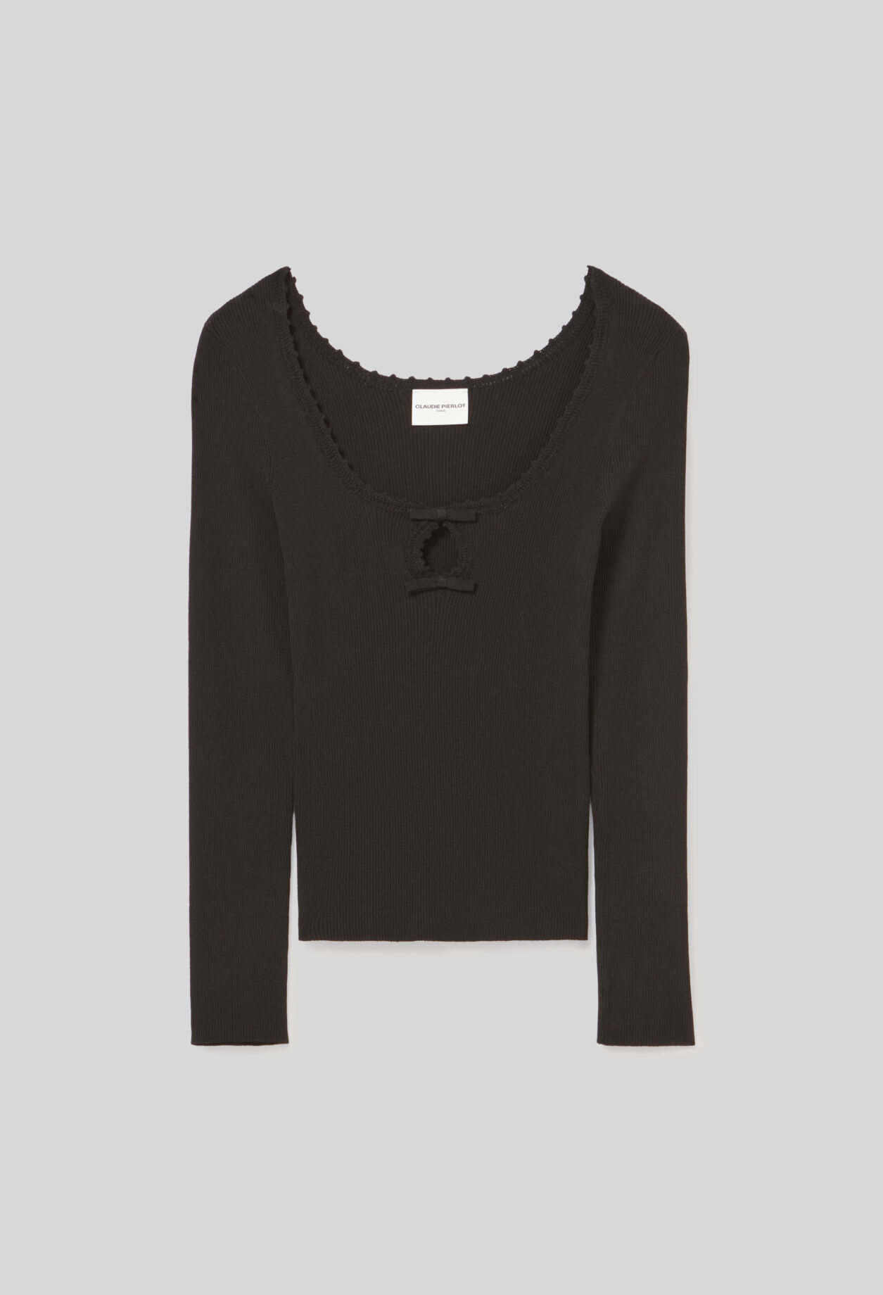 Long sleeve fine knit top