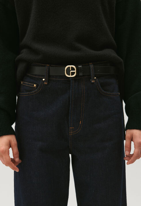 Black leather belt 