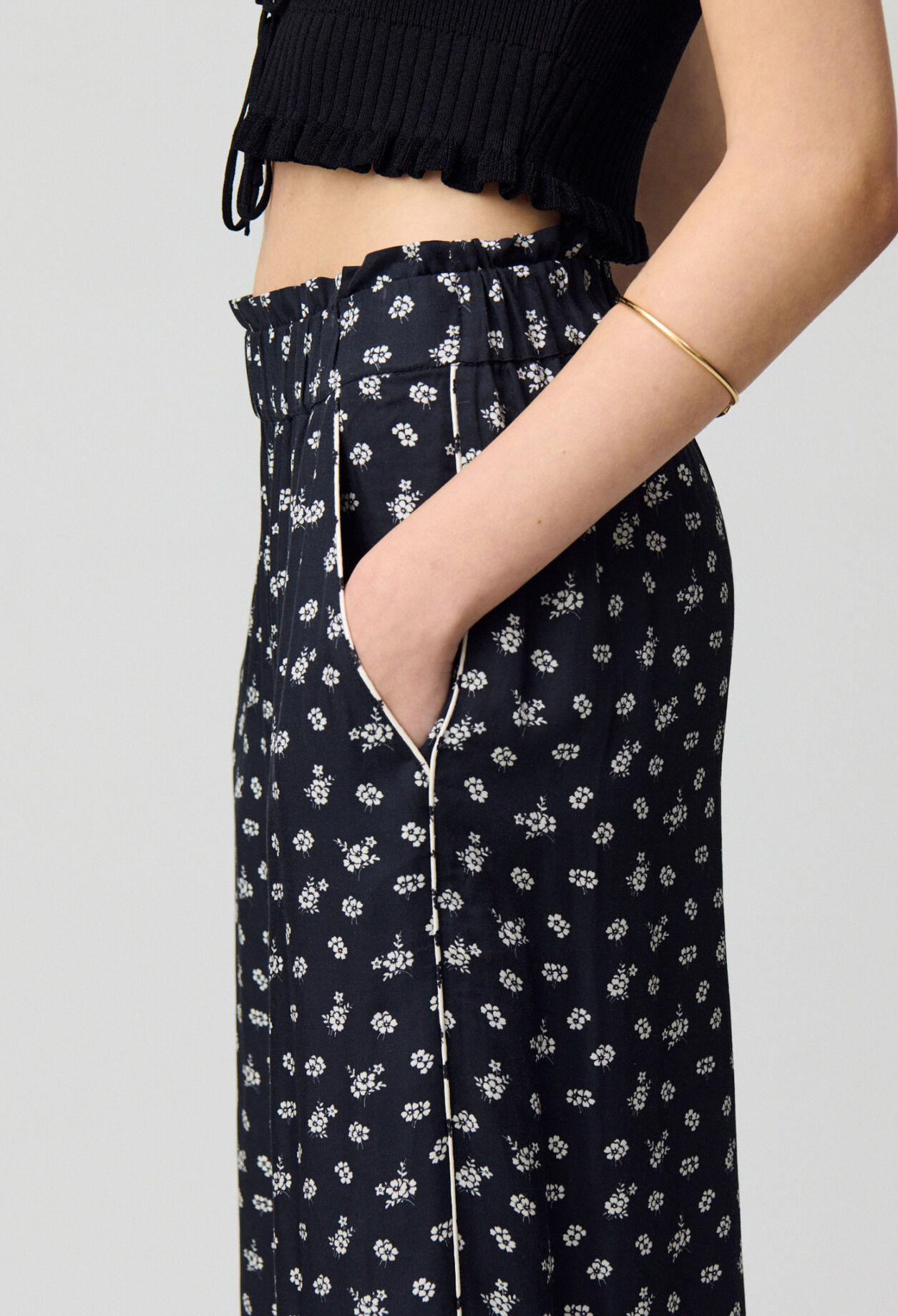 Pantalon large fluide imprim&eacute;