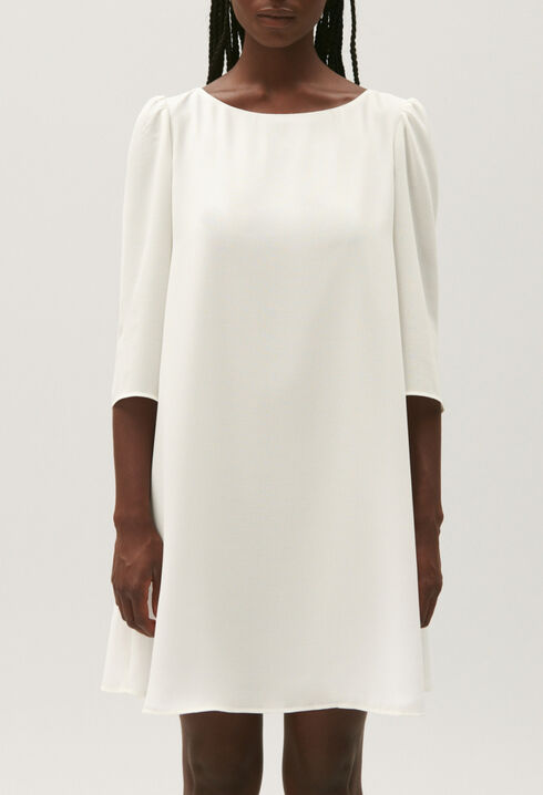 Ausgestelltes Kleid