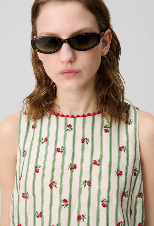 Sleeveless short dress