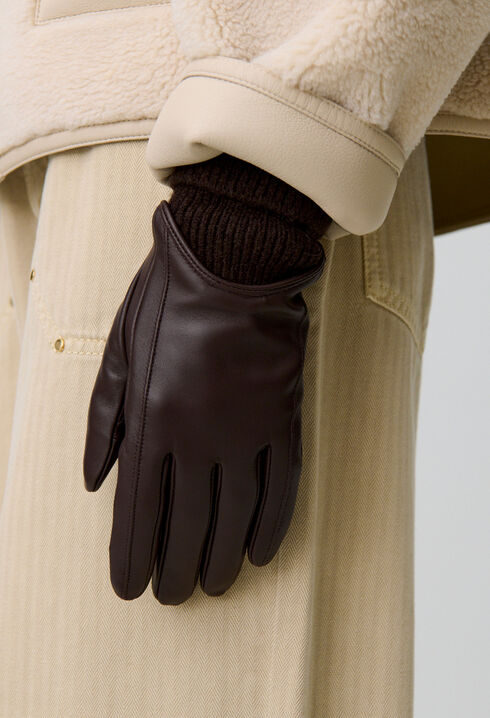 Leather and mesh gloves