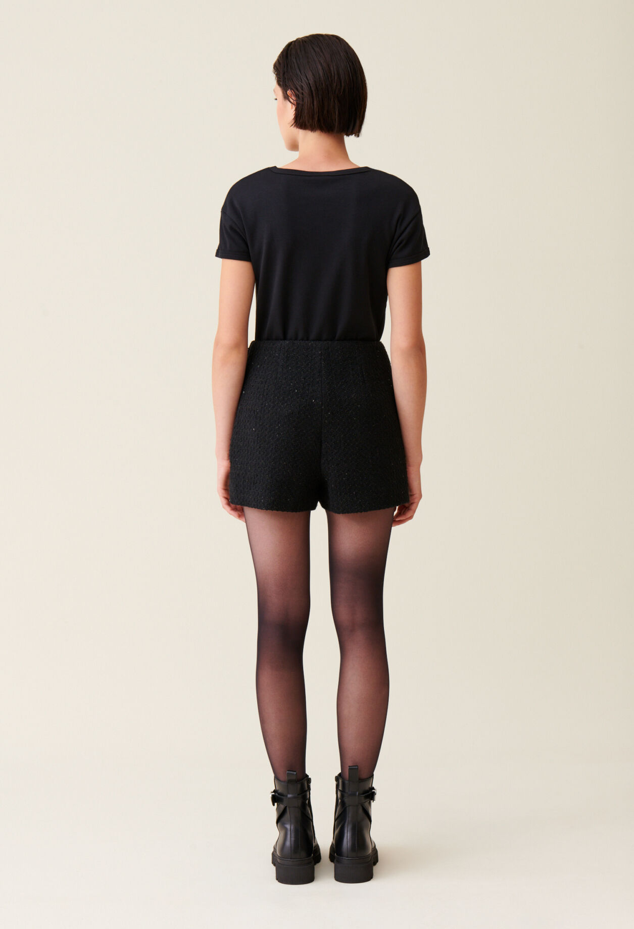 Short tweed noir droit