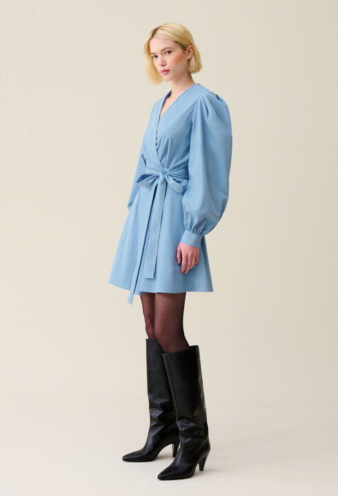 Kurzes Kleid mit Ballonärmeln, blau