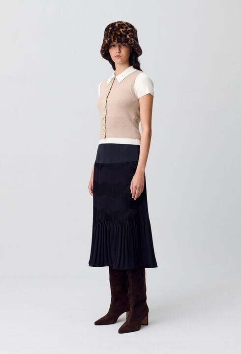 Long pleated skirt