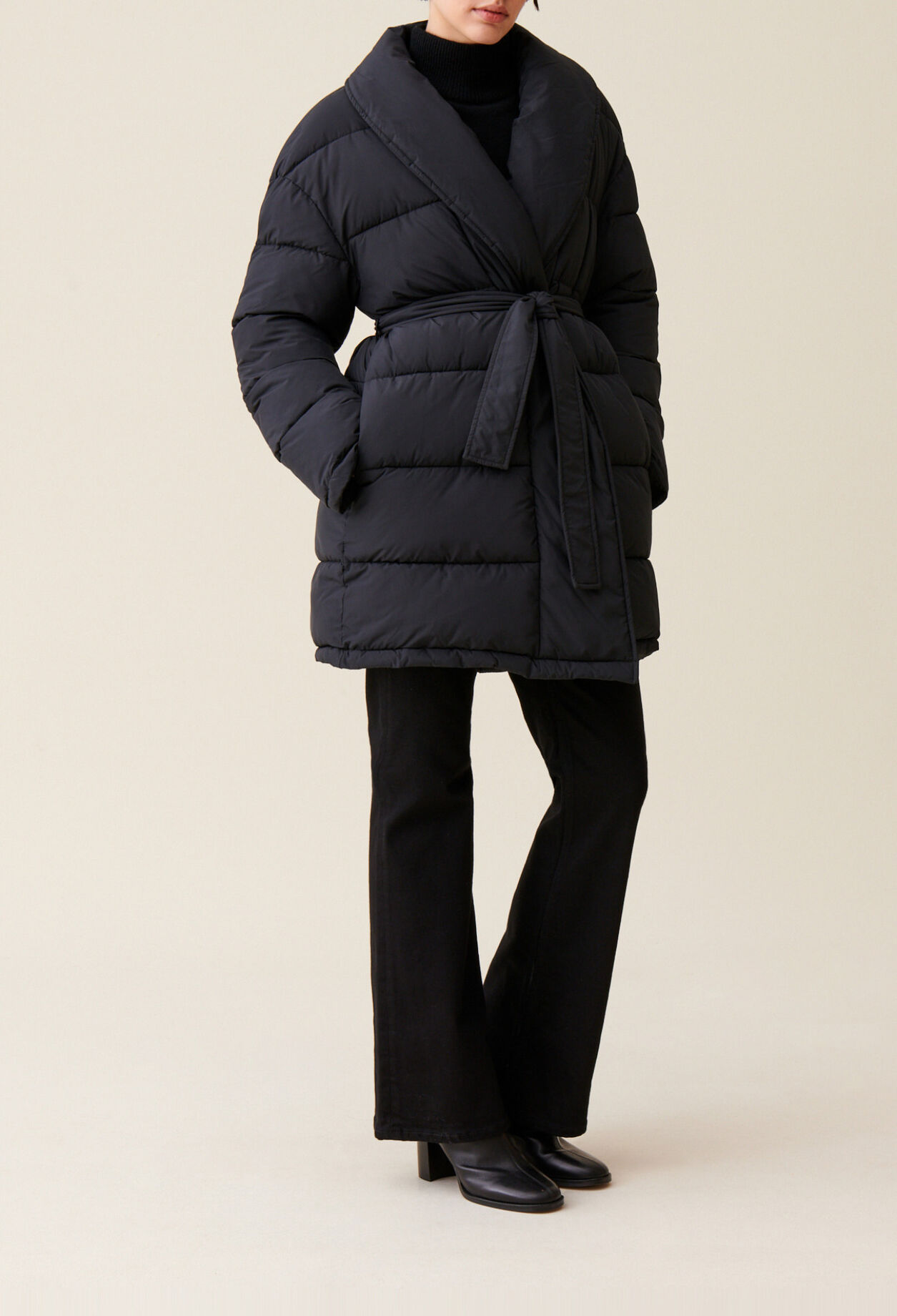 Steppjacke mit Schalkragen