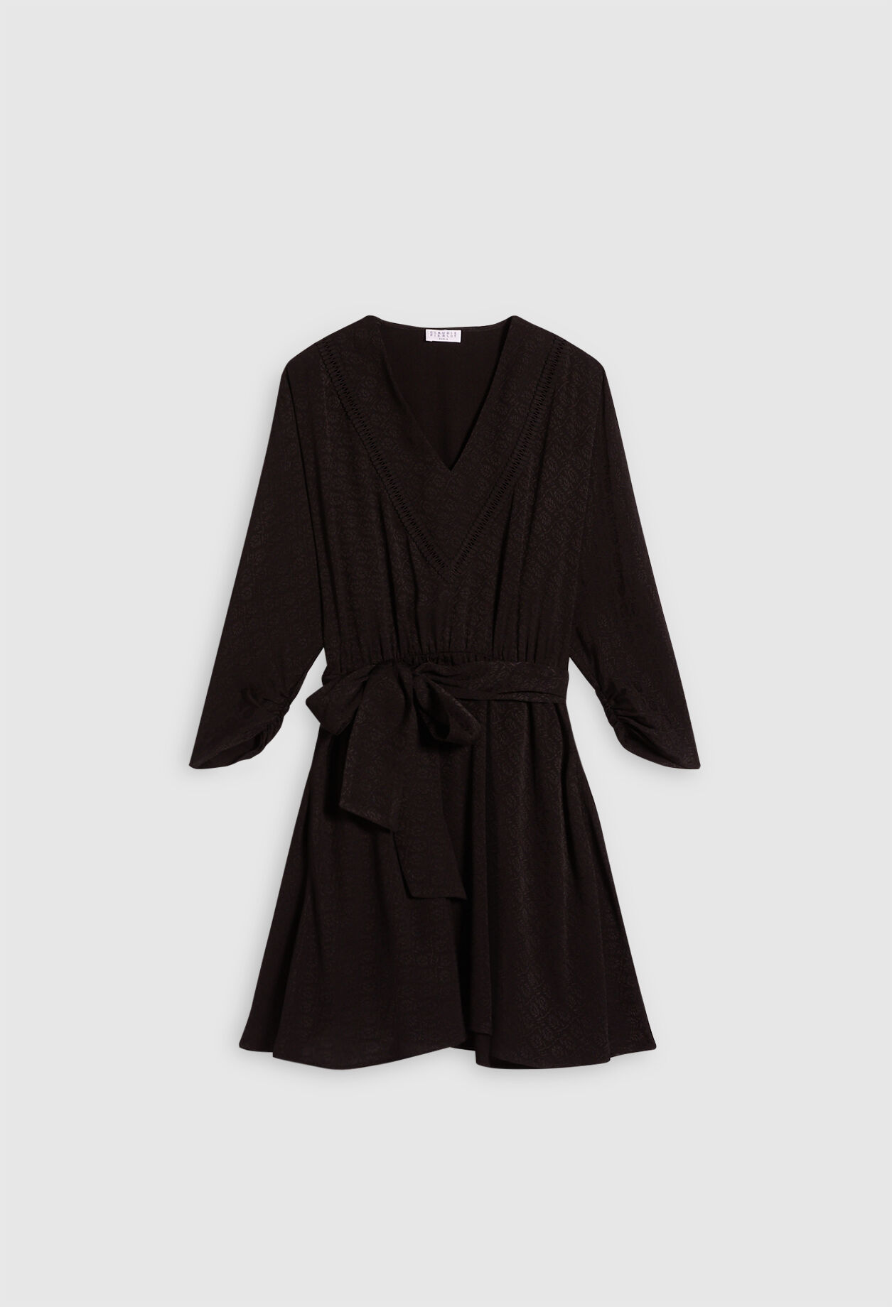 Robe cintrée