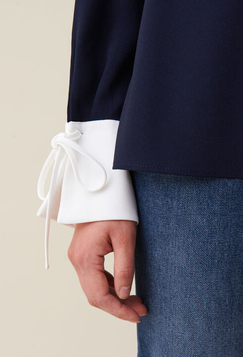 Navy blouse with contrast collar