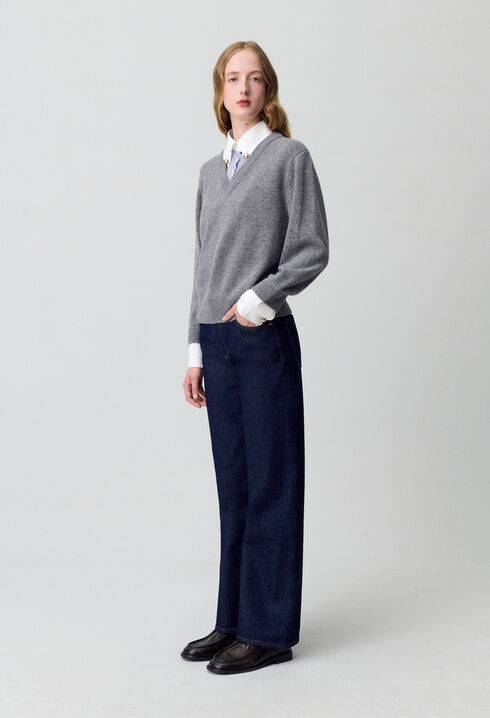 V-neck Jumper