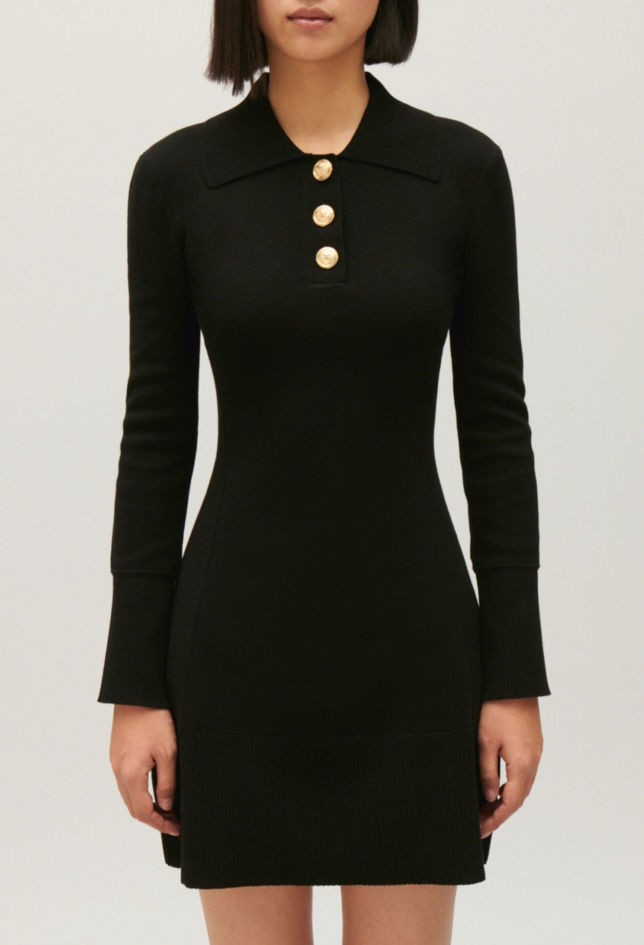 Long-sleeved short dress